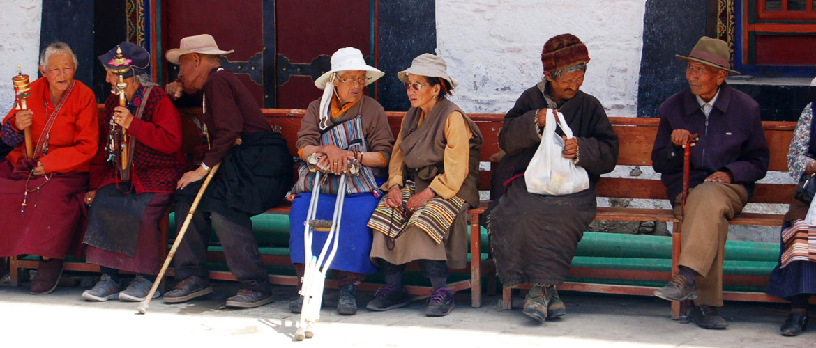 The best time to visit Tibet is from May to October each year. Understandably, that is also the peak season for tourism in Tibet. During this period, the weather in Tibet is relatively stable, with plenty of sunshine and pleasant temperatures